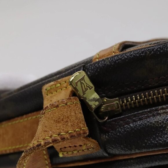 LOUIS VUITTON Monogram Jeune Fille MM Shoulder Bag - Picture 8 of 15